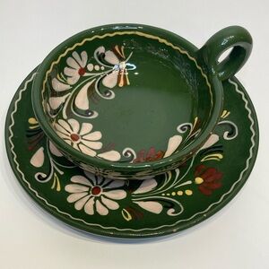 Handcrafted Vintage Scandinavian Green Floral Stoneware Ceramic Saucer Plate Set